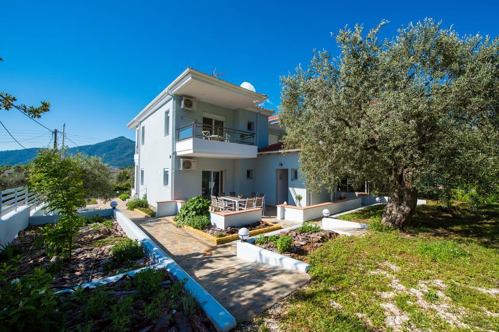 Olive Garden Villas And Apartments Chrisi Ammoudia Eksteriør billede